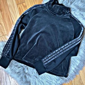BRAND NEW ADDIDAS LONG SLEEVE VELVET TOP